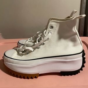 Women’s size 9 platform Converse. White. Worn maybe twice.